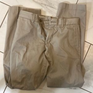 Ariat 29x34 in excellent condition